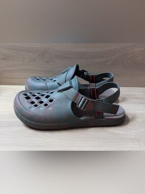 Chaco Chillos Clog Size 11 Men's Closed Toe Sandals Woodsy Growth